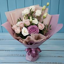 Букет цветов из:  Розы и Лизиантусы #REPLACE_PRED# Лальске