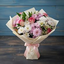 Букет цветов из:  Хризантемы, Альстромерии и Розы в Лальске