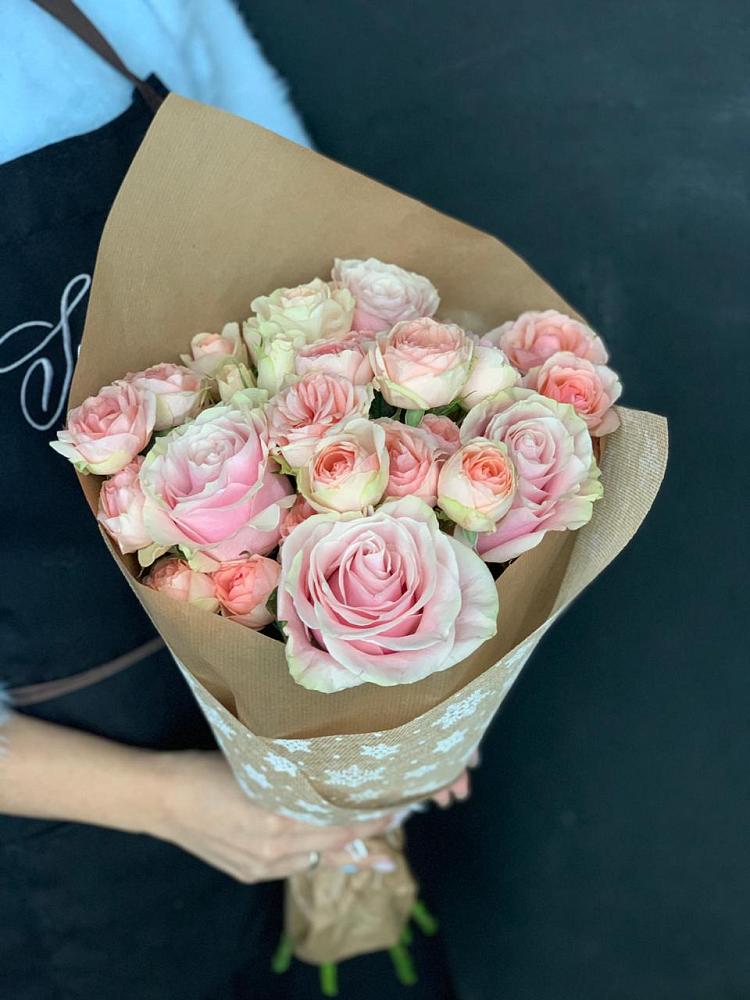 Букет цветов из: Хризантемы и Розы в Лальске