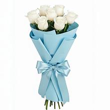 Букет 7 белых роз Проуд в Лальске