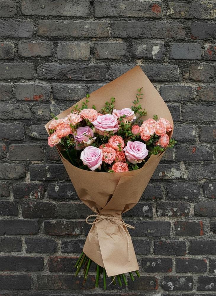 Букет цветов из: Розы в Лальске