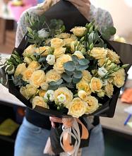 Букет цветов из:  Розы и Лизиантусы #REPLACE_PRED# Лальске