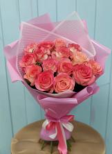 Букет 15 Розовых роз Равель в Лальске