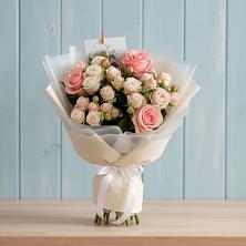 Букет цветов из:  Розы в Лальске