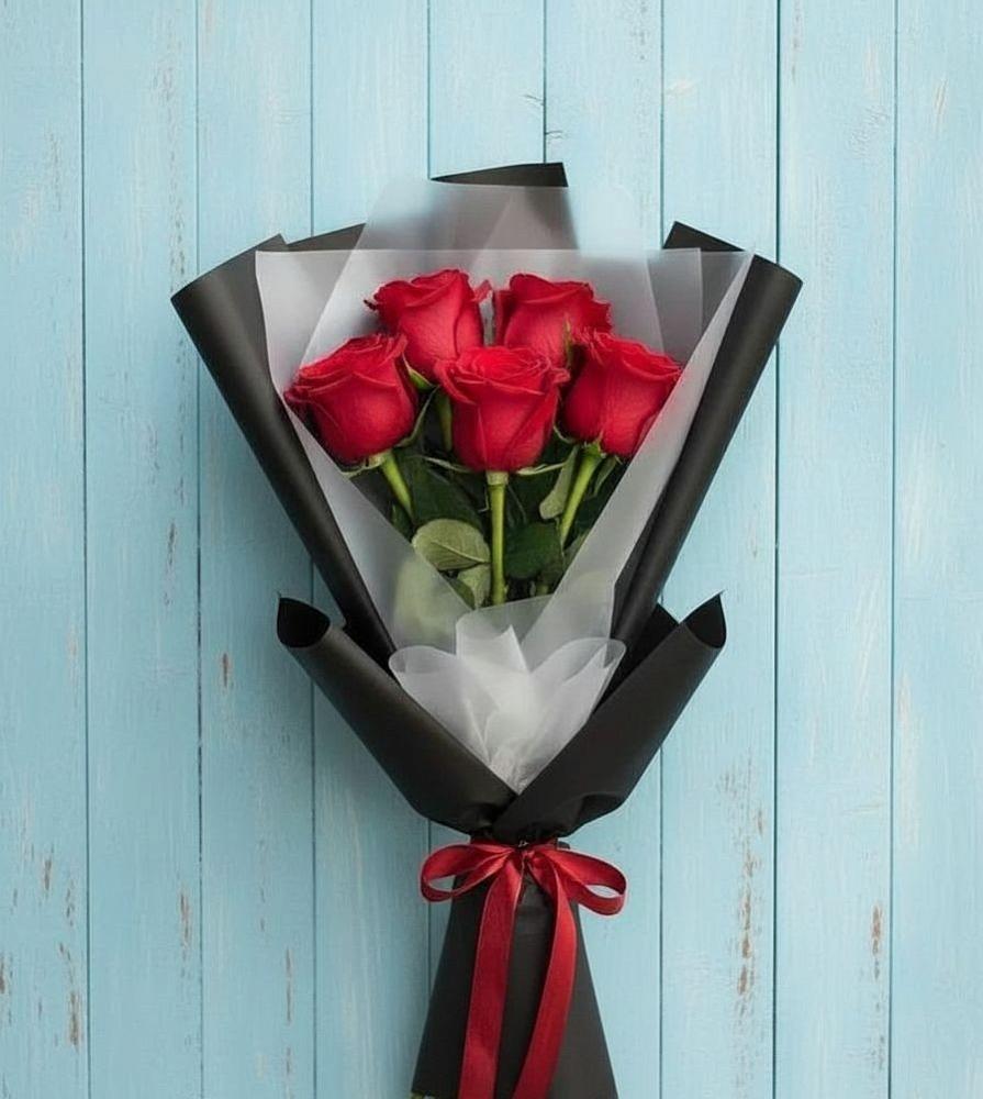 Букет цветов из: Розы в Лальске