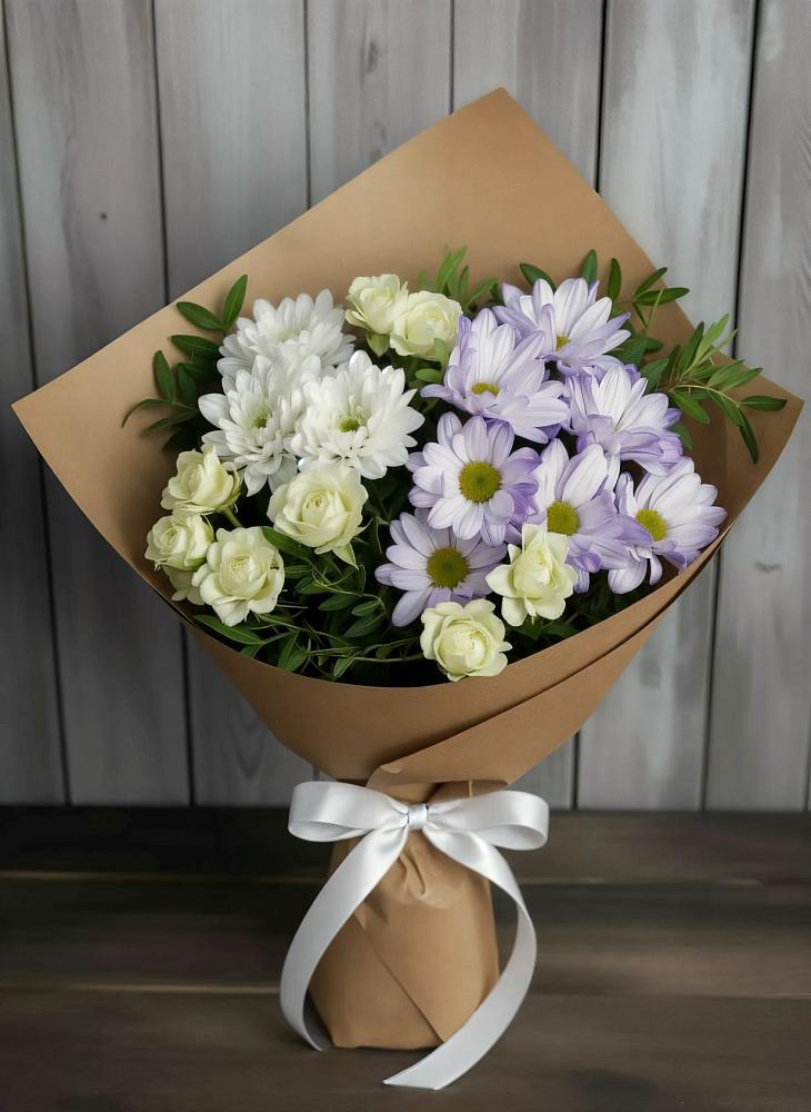 Букет цветов из: Хризантемы и Розы в Лальске