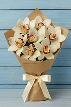 Букет цветов из:  Орхидеи и Розы в Лальске